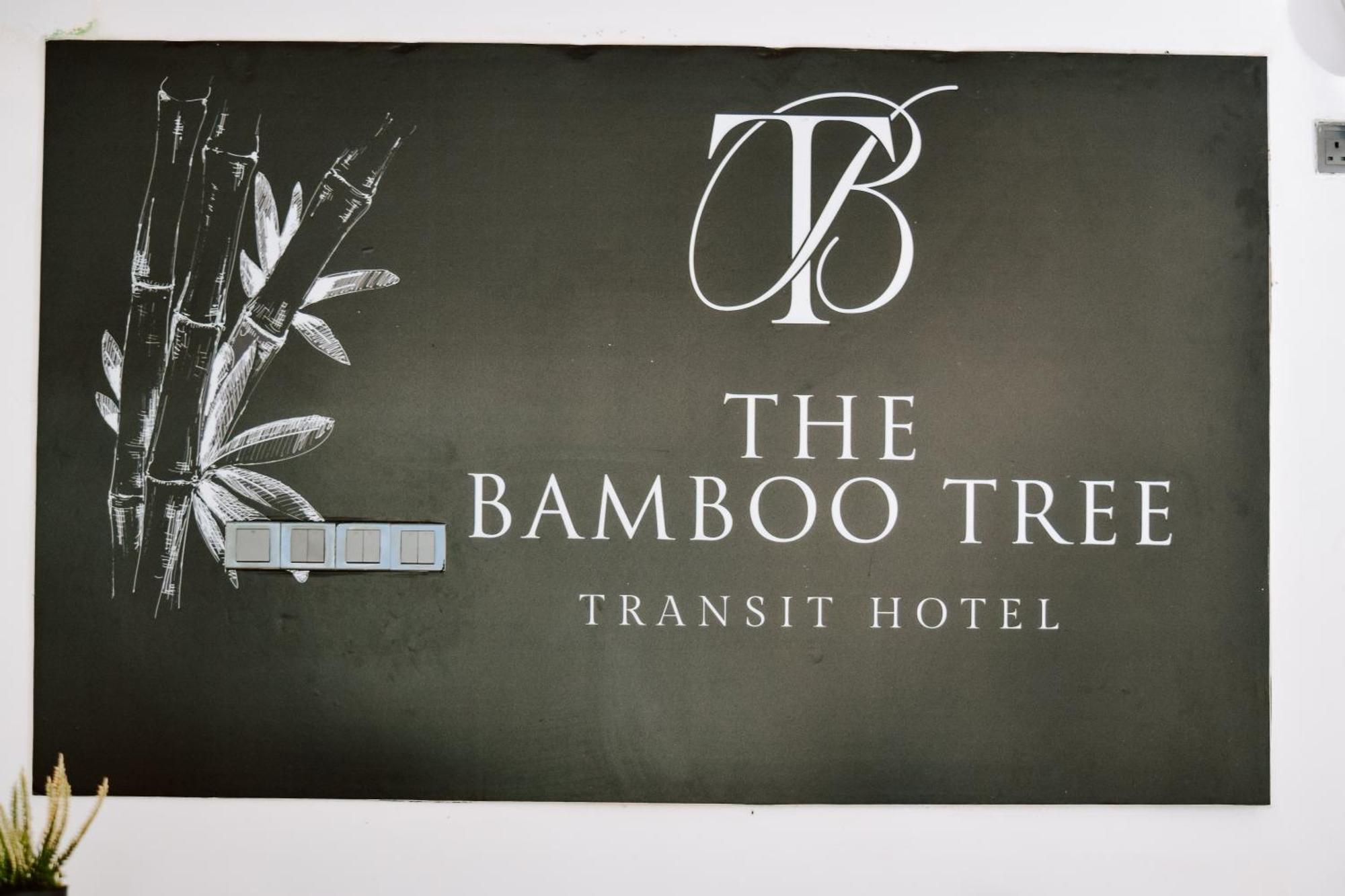 The Bamboo Tree Transit Hotel Katunayaka Buitenkant foto
